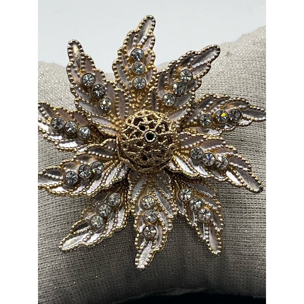 Vintage Poinsettia AB Rhinestone Spray Silver Tone Gold Tone Shiny Brooch - Picture 3 of 11